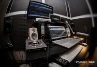STUDIO