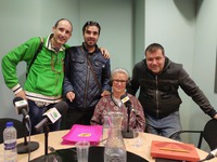 Membres de la Alcachofa Azul. Sergi TT Dj a la dreta de la imatge