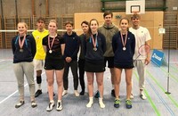 Bild: Die OÖ Teilnehmer*innen in Pressbaum (von li): Kira Dlapka, Kai Niederhuber, Lara Stockinger, Lorenz & Jonas Windauer, Sarah Dlapka, Adrian Schwarzmann, Hanna Gillesberger, Emil Dantler; (nicht am Bild Elias Spitzhofer)