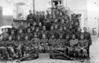 Het 3e peloton van de 4e compagnie, 52e Infanterie (Nébian, juli 1940)(© coll. J. Bourgeois)