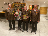 vlnr.: OBI Josef Grasl, HFM Alois Vogelsberger mit Gattin Rosa, HBI Alois Wieser;