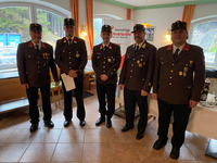 v.l.n.r.: HBI Alois Wieser, HLM Dietmar Leiter, HLM Karl Mühlsteiger, BV Thomas Rainer, OBI Josef Grasl;