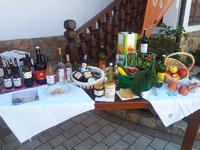 Genussvolle Weinviertler Produkte warten darauf, verkostet zu werden“, Co. Region Weinviertel-Manhartsberg