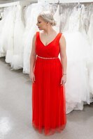 Pitkä juhlamekko nro. 17 - koko 36/38, hinta 199€
