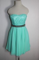 Lyhyt juhlamekko nro. 23 - koko 34/36, hinta 169€
