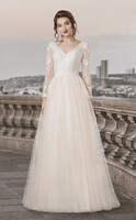 Hääpuku nro. 114 - koko 34, väri ivory/champagne, hinta 1099€