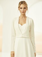 Neulebolero Bianco Evento nro. 10 - koko M, väri ivory, valmistaja rajoittaa hinnan julkista näkyvyyttä eli kysy hinta