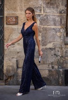 Paljettinen jumpsuit / juhlahaalari / housupuku - koot S, M ja L, väri tummansininen, hinta 199€