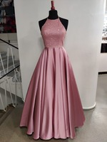Vanhojentanssimekko Dazzling nro. 96 - koko 34, väri dusty pink, hinta 469€