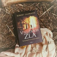 Vynárajú sa tiene minulosti. Cormoran Strike čelí pomste v najtemnejšom prípade svojej kariéry.