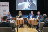 A Szóvivők nagy generációját mutatja be a könyv és a roadshow (Fotó: Máté Krisztián)