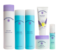 V balíčku je čistiací gél na pleť Pure Cleansing, Micellar Beauty Water, pH Balance Toner, píling Exfoliant Scrub, sérum Celltrex Always Right Recovery Fluid, krém Thirst Fix Hydrating