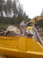 Tässä oli pikkusen kivisempää Kiveäeä kiven perään