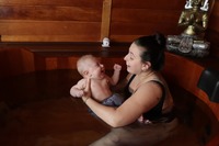 Banho de Ofurô Mamãe Bebê