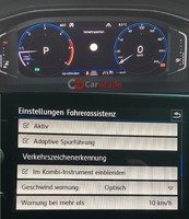 Neue Menüpunkte, wo automatische Geschwindigkeitswarnungen aktiviert werden können, sobald die km/h überschritten werden.