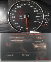 Freischaltung des automatischen Fernlichtassistenten inkl. Anzeige im Tacho, sobald dieser aktiviert ist.