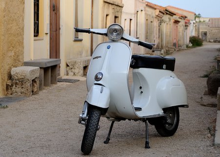 vespa 125 primavera epoca