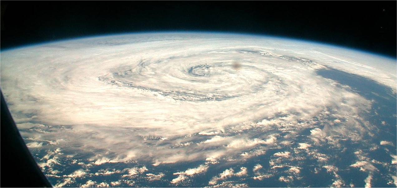 Formation et évolution d'un cyclone Peutonprevoirlescyclones