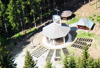 Areál kaplnky - letecký pohľad