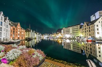 2. premie gikk til bildet "Nordlys i Brosundet", tatt av Erik Vattøy