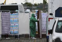 Fonte: https://br.noticias.yahoo.com/manaus-tem-caos-em-emerg%C3%AAncias-213700202.html