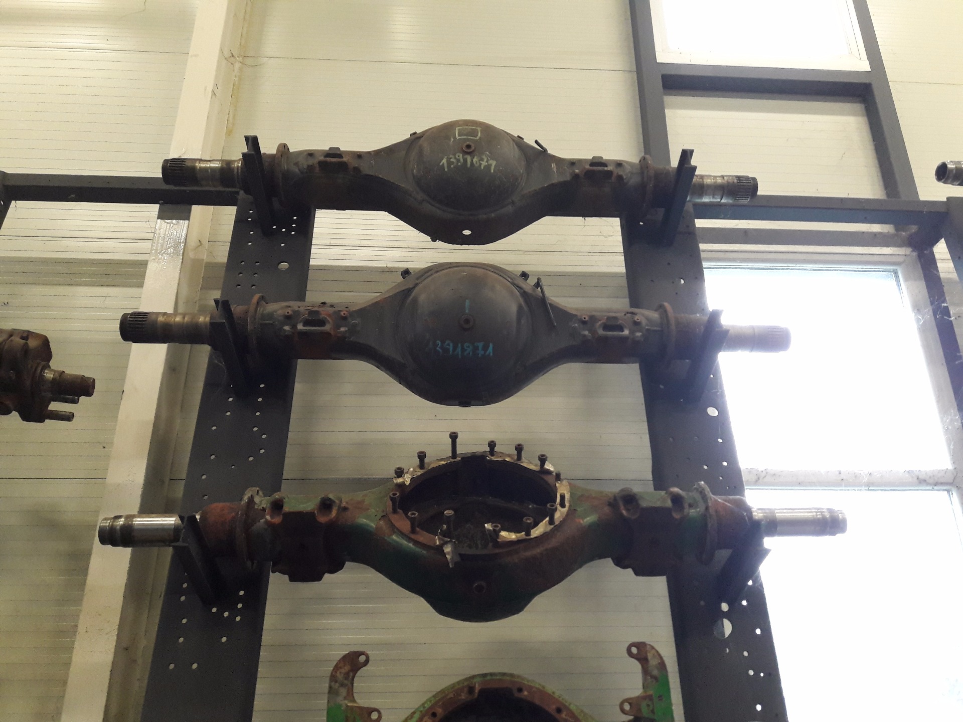 cikk 0011 TruckTrailer & Parts