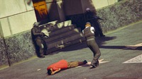 警戒にあたる刑事部