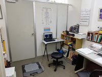 足の診断の診察室