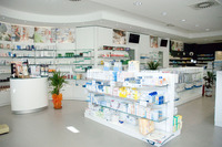 gondola lineare a esposizione bifacciale - arredamento farmacia e parafarmacia
