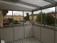 Insidan av en balkonginglasning
