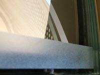 Rainure sablée sur verre - (Ranhura foscado no vidro)