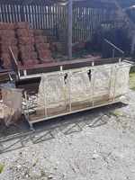 Pakkebord med fire stasjoner for henger