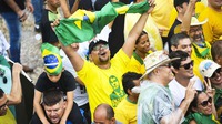 Populares festejam posse de Bolsonaro. A maioria agora rejeita as medidas do capitão. Foto: Marcelo Camargo/Agência Brasil