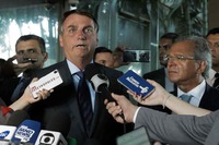 Bolsonaro quer atrasar indenizações de R$ 54 bi do magistério. Foto: Agência Brasil.