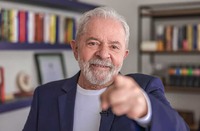 Durante os governos do PT, foram criadas 18 novas universidades federais, 173 campi universitários e 360 institutos federais. Caso seja reeleito, Lula pode expandir ainda mais por todo o Brasil essa importante e necessária política de educação. Foto: lula.com.br