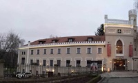 zámek Krč před rybníky Sýkorka a Zámecký