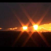 Een soortgelijk beeld zag ik zelf in Duitsland in 2013 tijdens een Zonsondergang.