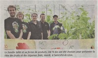 De gauche à droite. Julien, Anne la soeur, Anne la femme de Gwena, Eric & Gwénaël