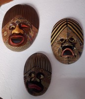 Máscaras votivas en paja toquilla