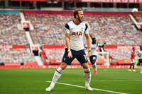 Harry Kane öröme az Old Traffordon, a támadó duplázott a vörös ördögök ellen /Fotó: The Independent/