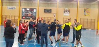 remise de la coupe aux pompiers