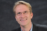 Prof. Dr. Matthias Morfeld, Finanzvorstand von Invite e.V.