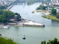 Après 560 km, la Moselle se jette dans le Rhin