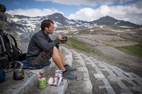 den 15: pozdní oběd v sedle Col de l'Iseran
