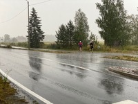 Kaatosade niskaan viime metreillä juoksussa.