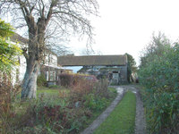 Old Mill House on the Mulbarton/Swardeston boundary and track to mill (at far end of hedge)