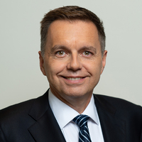 Peter Kažimír - guvernér národnej banky Slovenska
