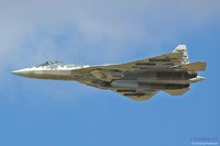 Su-57 s kontajnerom 101KS-N (Zdroj: Alexandr Martinov))