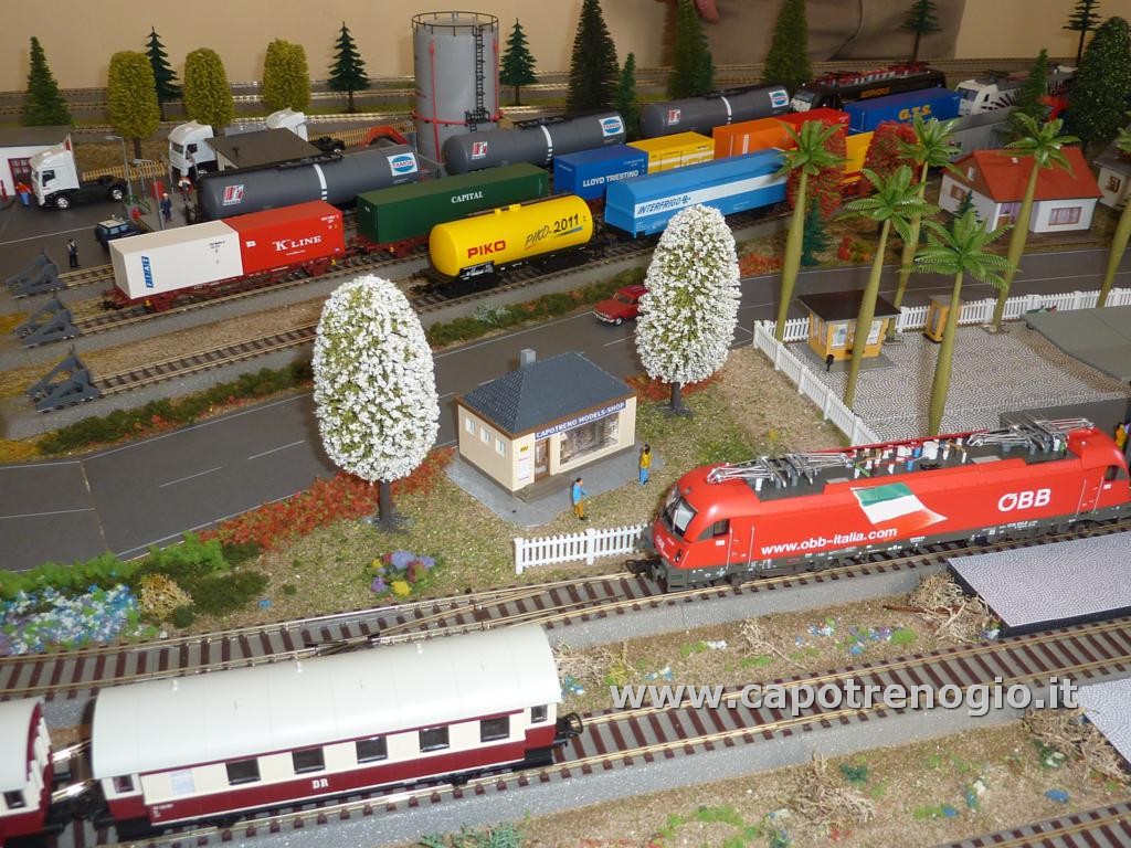 Vasi Esagonali Per Plastici Architettonici E Ferroviari - Scala H0 1:87 (9 Pezzi) - Foto 4