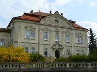 Dům č.p. 671 (Sirotčinec, LDN)